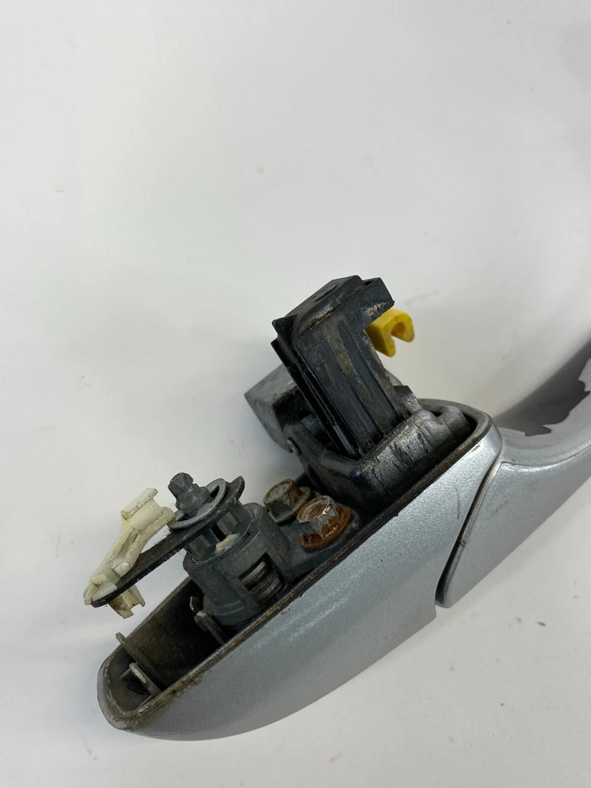 2008-2016 CHRYSLER TOWN & COUNTRY FRONT LEFT EXTERIOR OUTSIDE DOOR HANDLE ASSY