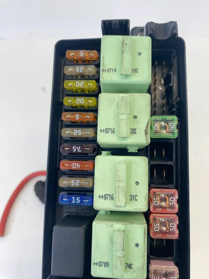 2004-2008 MINI COOPER 1.6L L4 M/T ENGINE BAY FUSE RELAY BOX 3449504-01 OEM