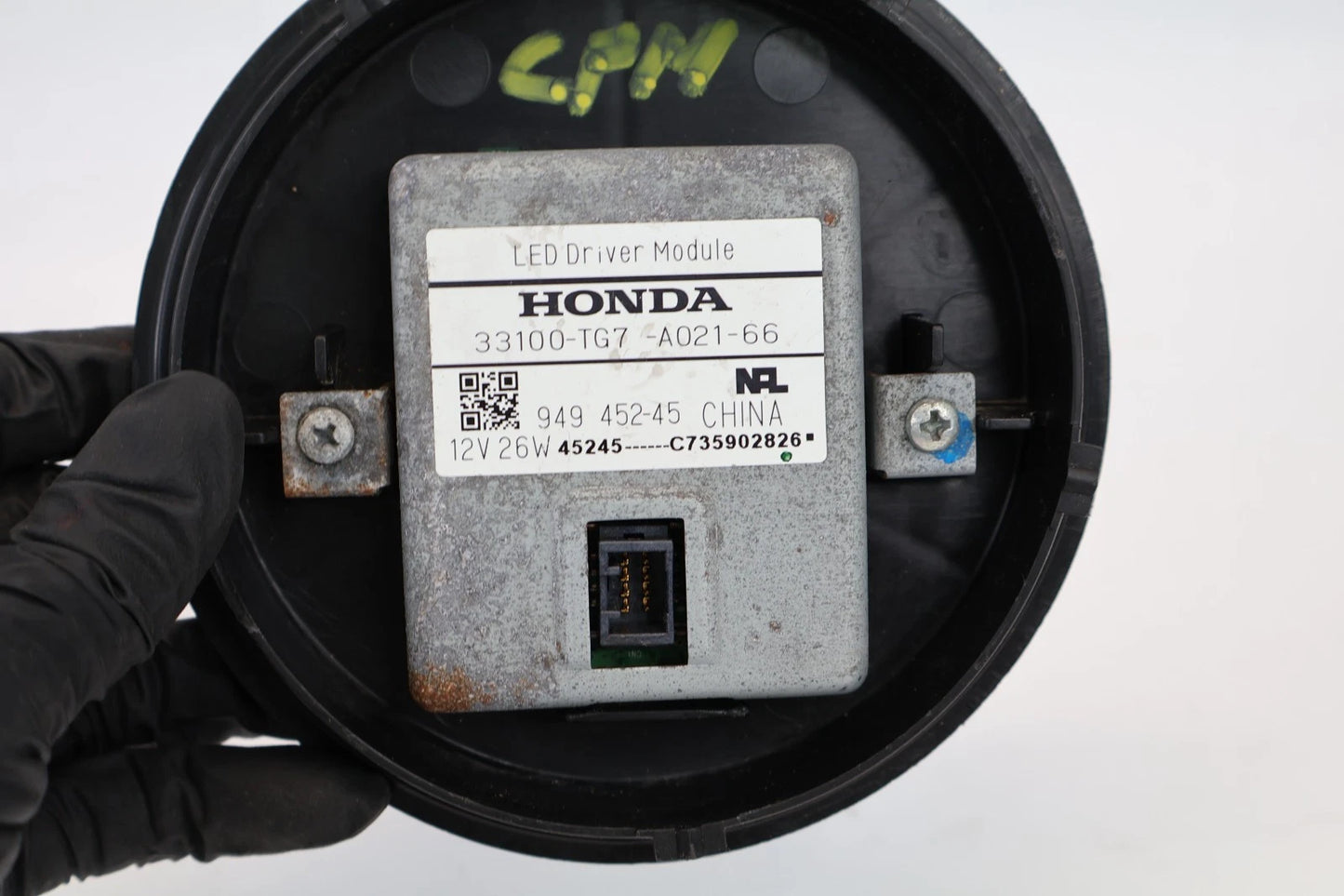 2016-2018 HONDA PILOT RIGHT HEADLIGHT LED CONTROLLER MODULE 33100-TG7-A021-66