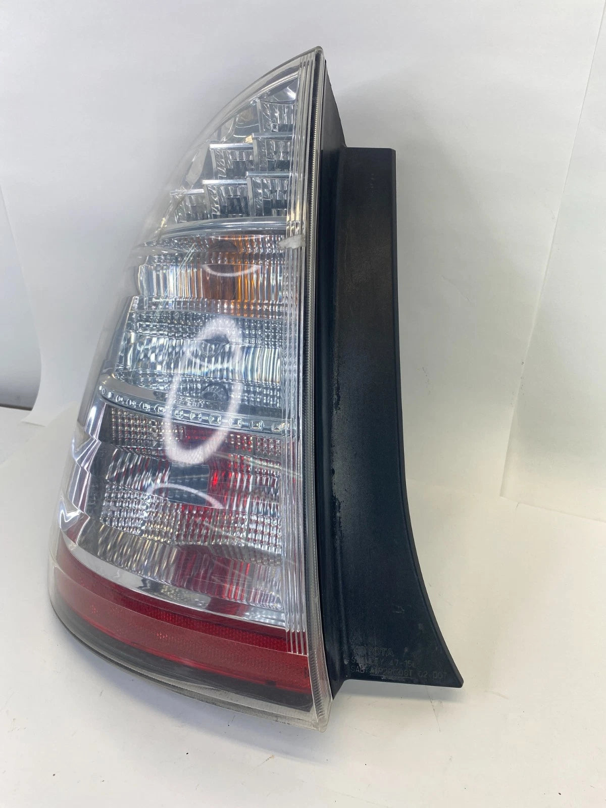 06-09 TOYOTA PRIUS REAR LEFT DRIVER SIDE TAIL LIGHT LAMP TAILLIGHT AIP2R3ST OEM