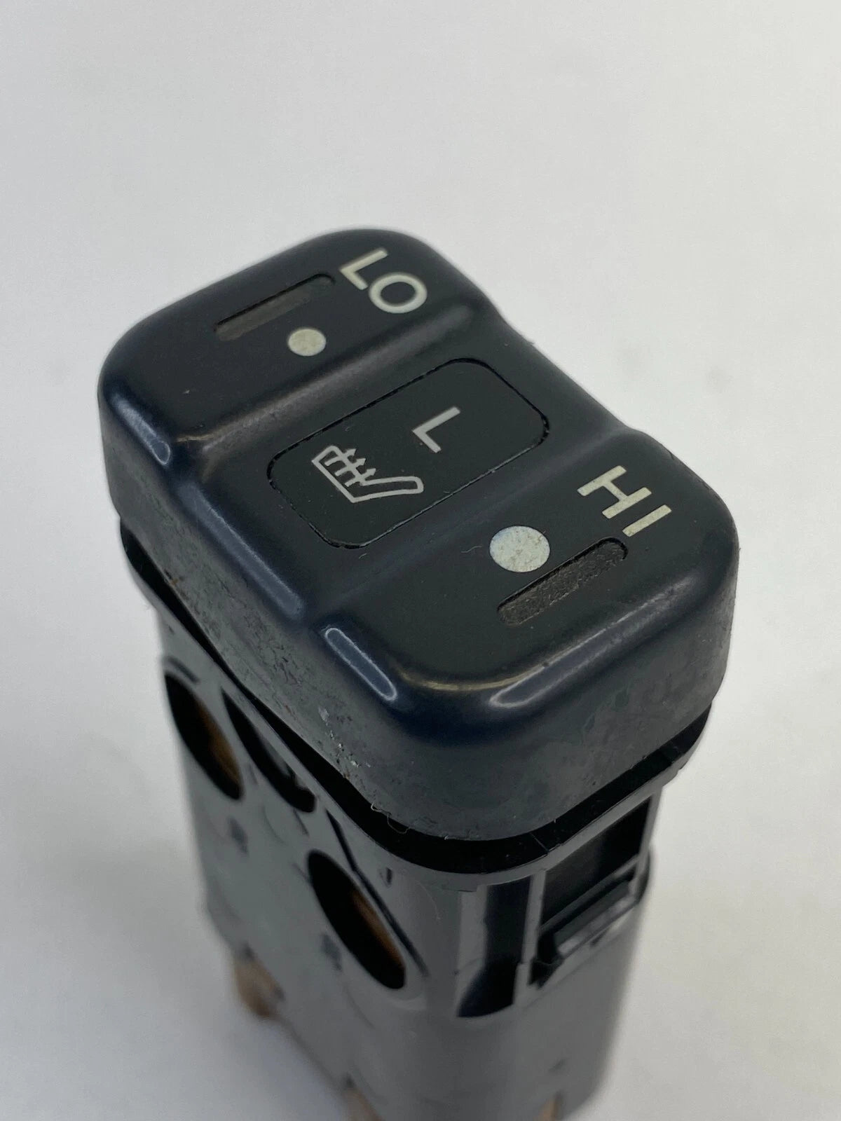 2004 2005 Honda Pilot EX SUV 4-DR Front Left Heated Control Switch Assembly OEM