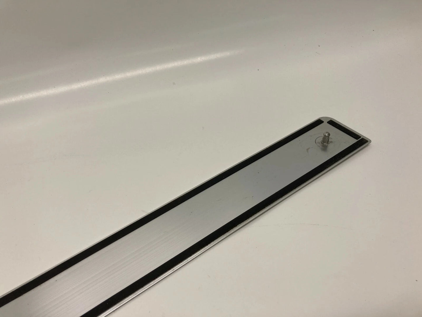 2006 LEXUS GS300 07-11 GS350 FRONT RIGHT PASSENGER DOOR SILL SCUFF TRIM PLATE