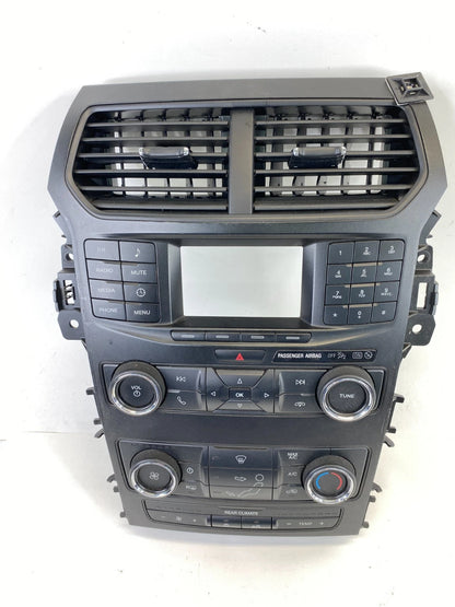 18 19 FORD EXPLORER RADIO & CLIMATE CONTROL TRIM BEZEL W/AIR VENT JB5T-18A802-LB