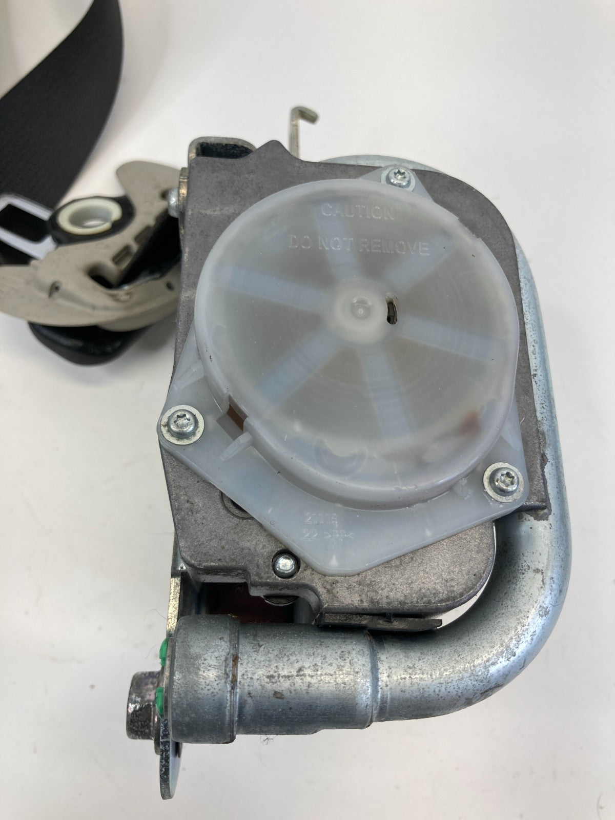 2013 Infiniti JX35 Front Right Passenger Side Seat Belt Retractor 2450474-AC OEM