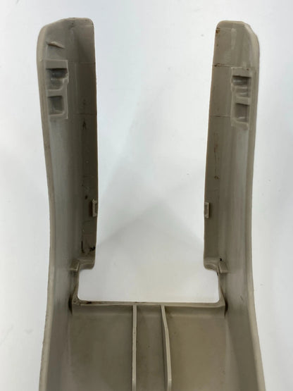 01-03 TOYOTA HIGHLANDER FRONT LEFT SEAT TRACK OUTER COVER TRIM CAP 72137-48020