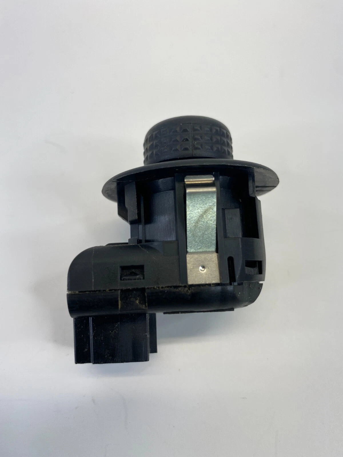 2008-2012 FORD ESCAPE POWER DOOR MIRROR CONTROL SWITCH BUTTON 8F9T-17B676-AA OEM