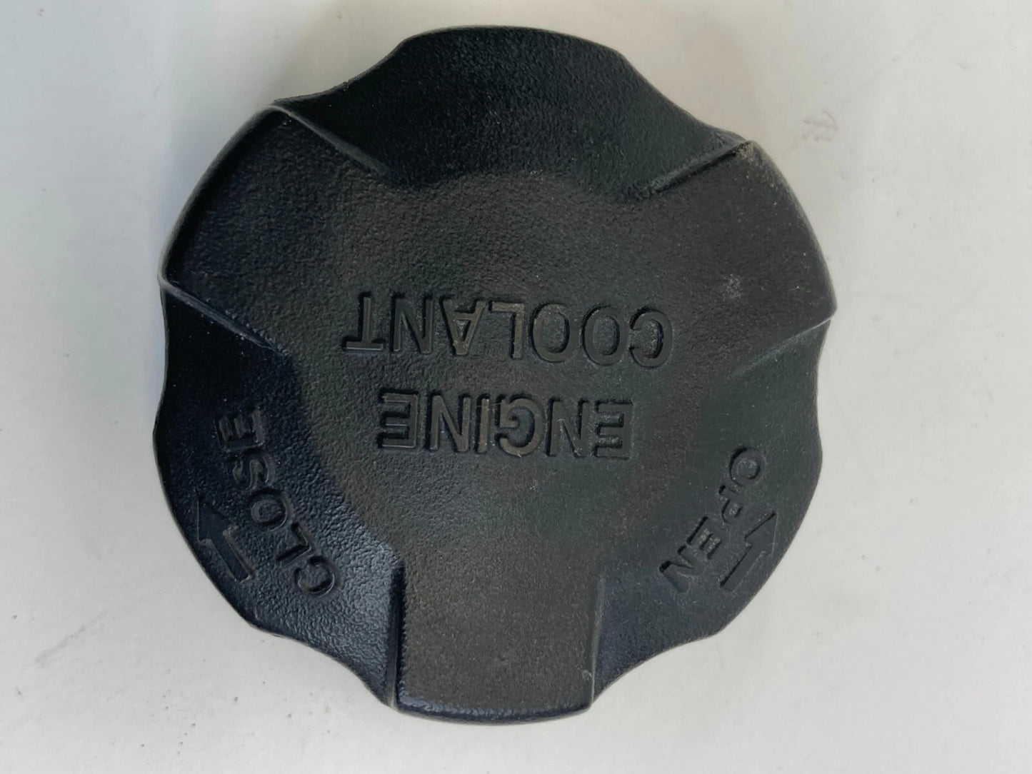06-11 KIA RIO 06-10 OPTIMA ENGINE RADIATOR COOLANT RESERVOIR TANK CAP COVER OEM