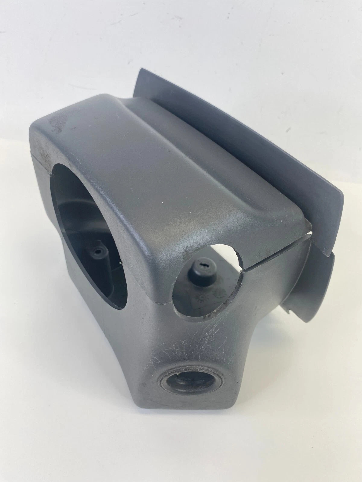 2006-2011 CHEVROLET HHR UPPER & LOWER STEERING COLUMN COVER SHROUD TRIM 22711335