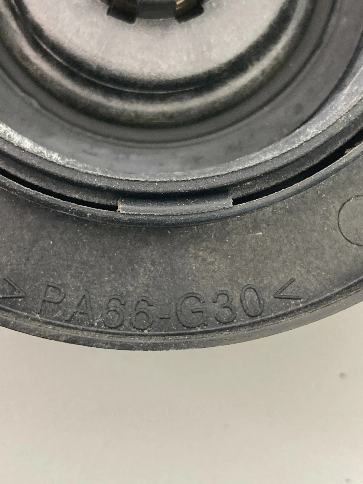 2005 2006 2007 FORD FREESTYLE COOLANT EXPANSION RESERVOIR FLUID CAP COVER OEM