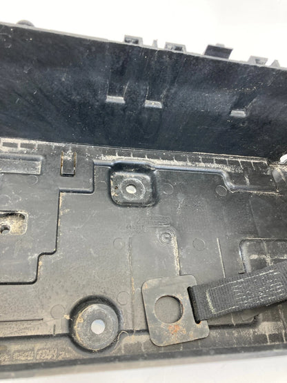 2014 2015 CHEVROLET MALIBU SEDAN BATTERY SUPPORT TRAY PAD HOLDER COVER 23448318
