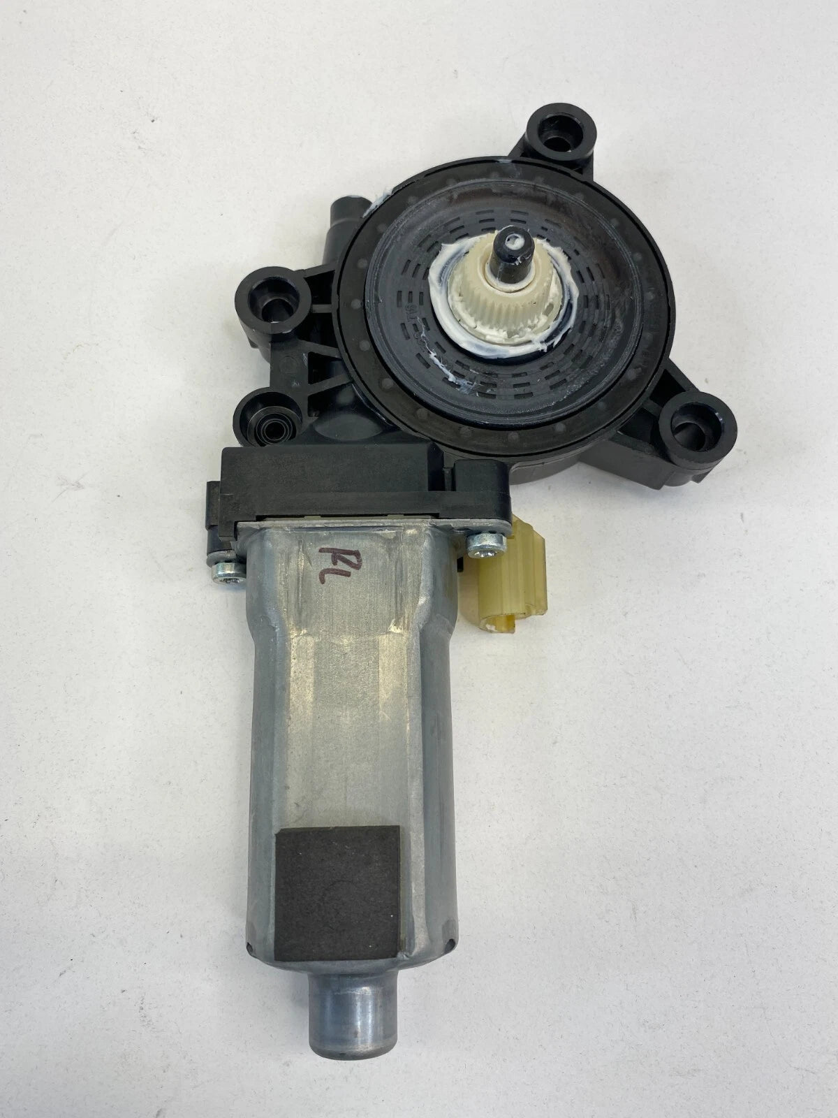 2011-2016 HYUNDAI ELANTRA REAR LEFT SIDE POWER WINDOW MOTOR 83450-3X100 OEM