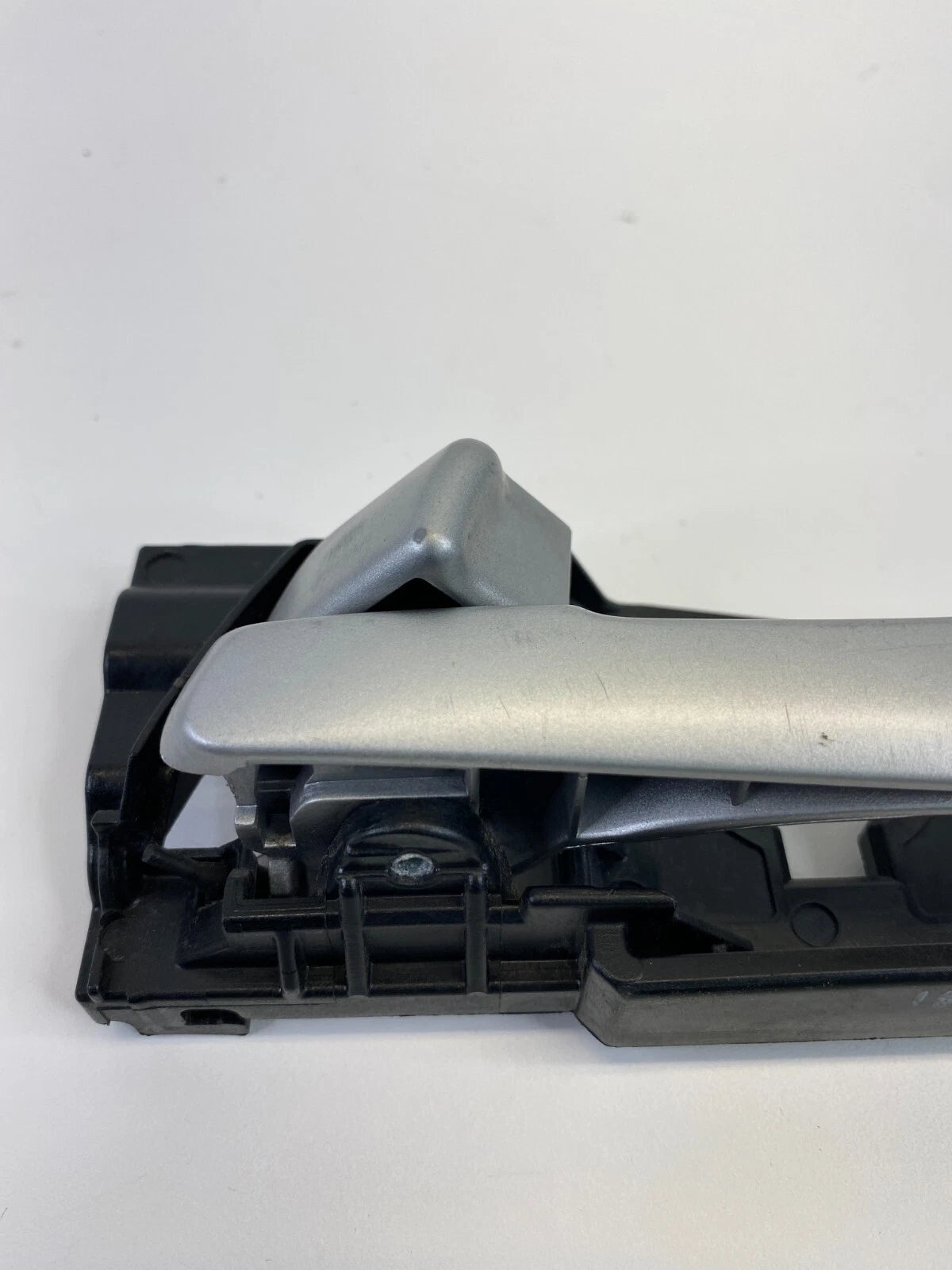 2012-2014 HYUNDAI ACCENT REAR LEFT SIDE INTERIOR DOOR HANDLE 83613-RB000 OEM