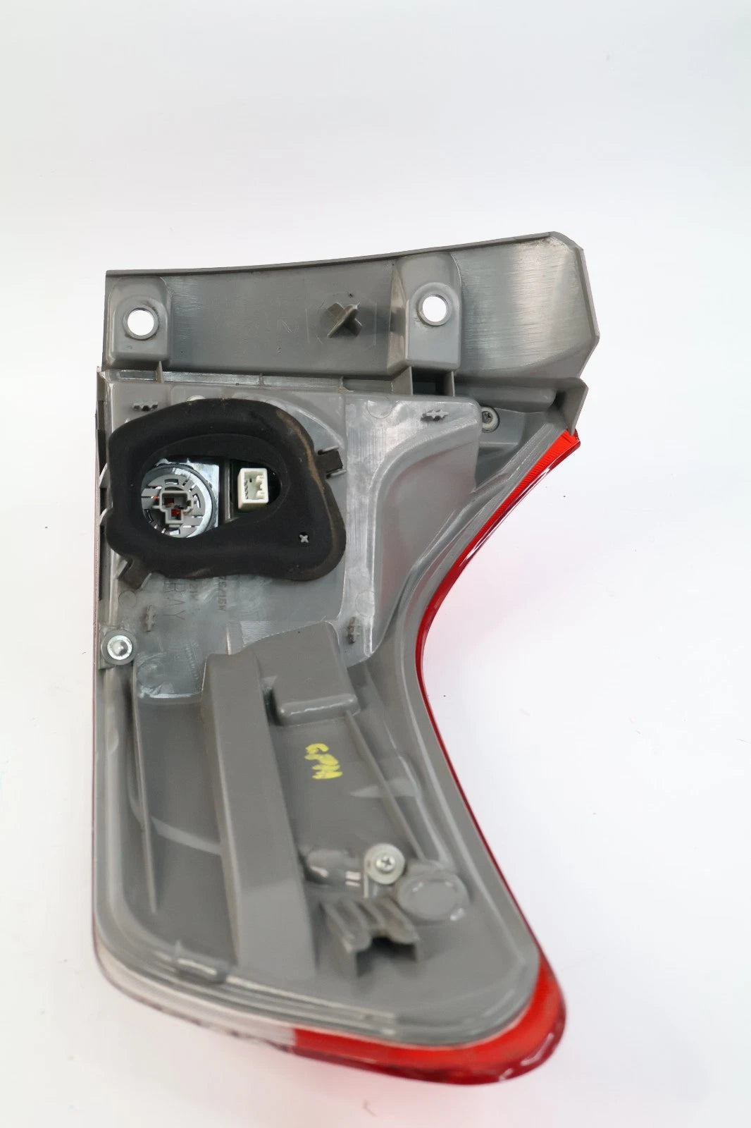 2011-2014 TOYOTA SIENNA REAR LEFT DRIVER OUTER LED TAILLIGHT TAILLAMP OEM