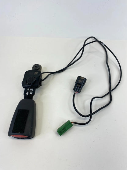 2012-2018 Volvo S60 Front Right Passenger Seat Belt Buckle OEM