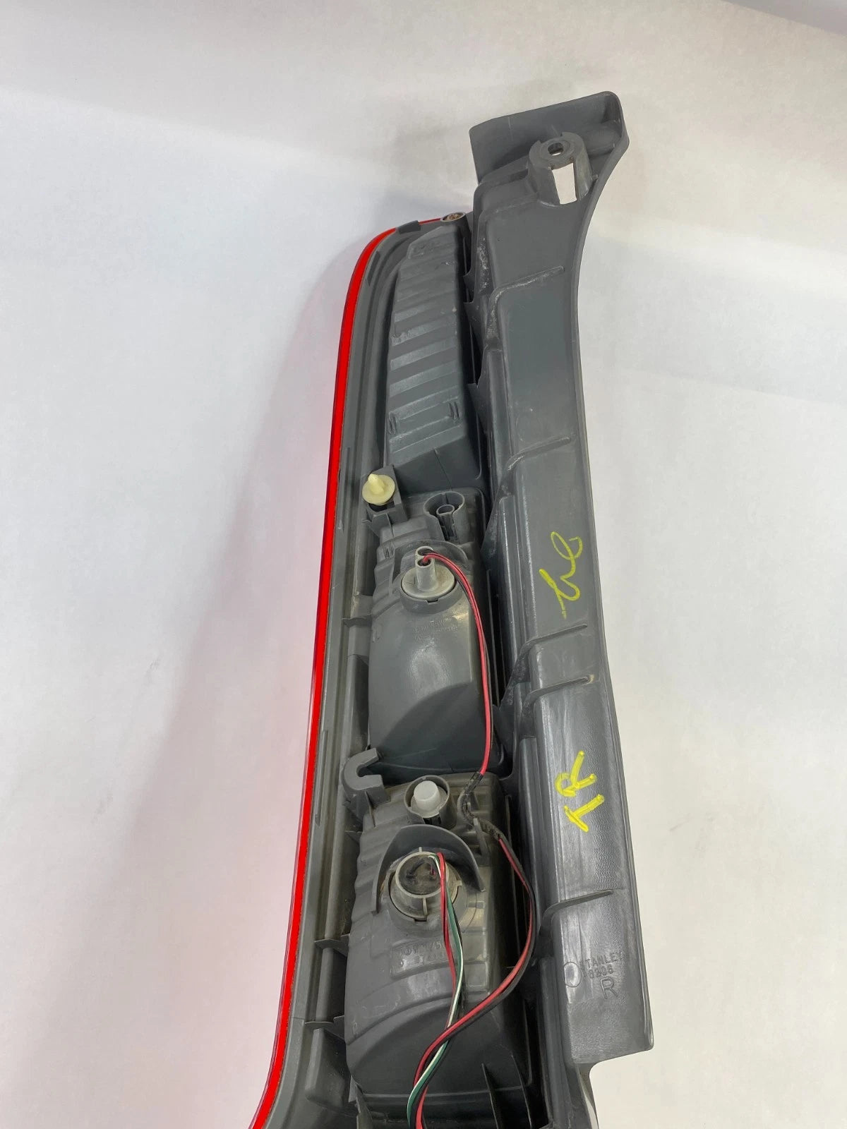 2007-2011 HONDA CR-V RIGHT RH REAR TAIL LIGHT LAMP QUARTER PANEL OEM