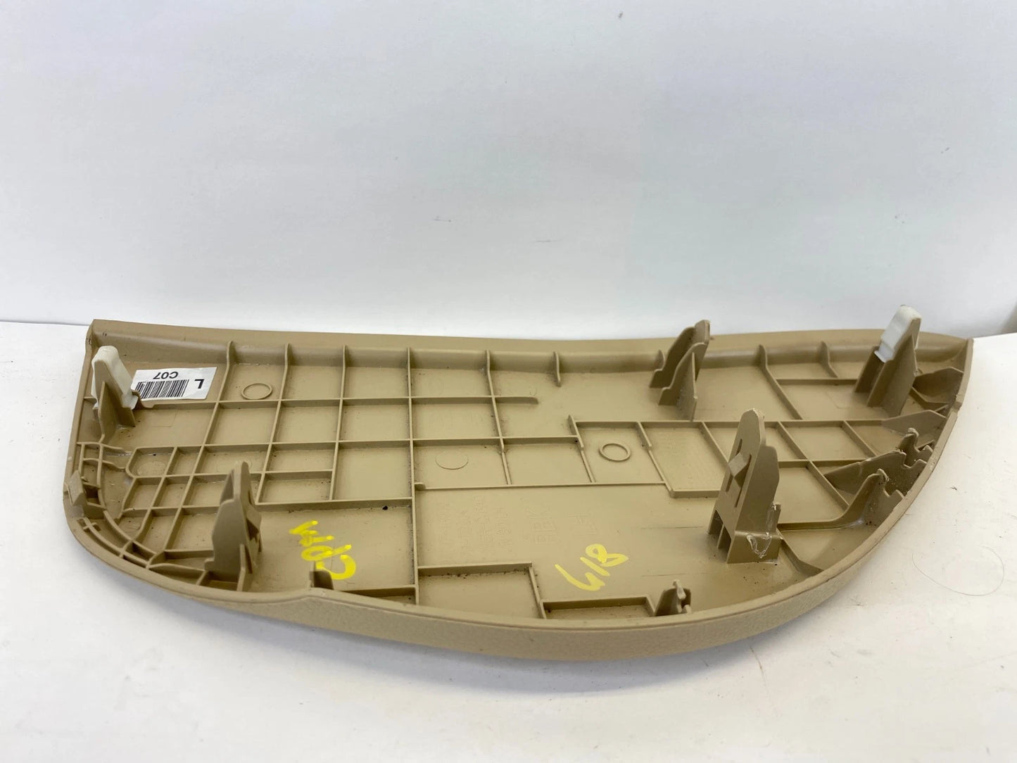 2012-2017 HYUNDAI ACCENT LEFT DASH END TRIM PANEL COVER OEM FACTORY 84767-1R000