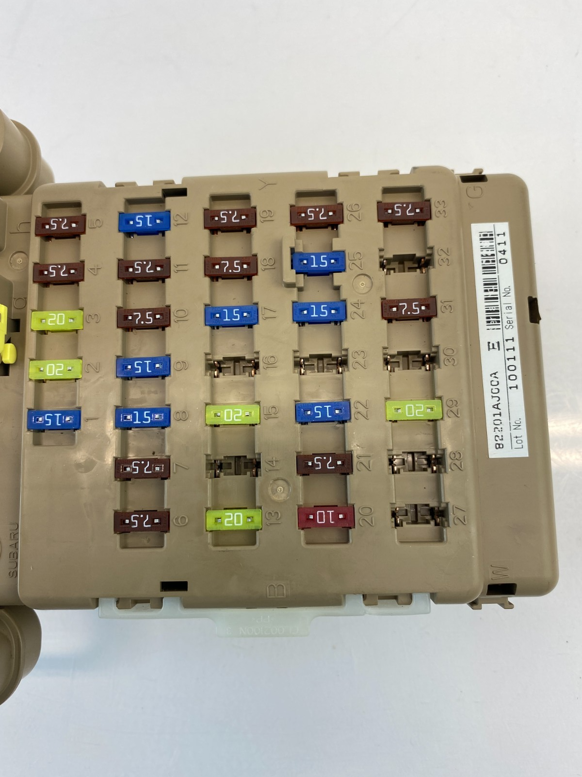 2010 2011 2012 Subaru Legacy Outback Cabin Fuse Joint Box Relay Assembly OEM