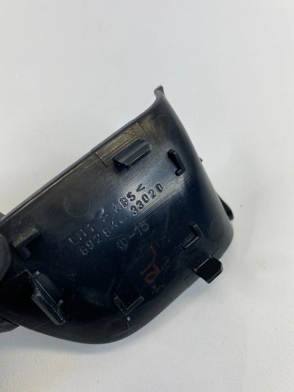 02 03 LEXUS ES300 REAR LEFT SIDE INNER DOOR HANDLE BEZEL PLUG CAP 69284-33020