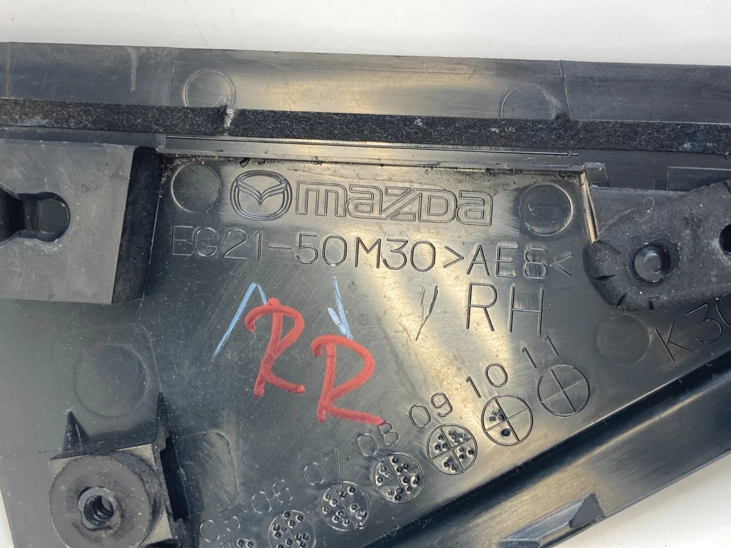 07-12 MAZDA CX-7 REAR RIGHT SIDE EXTERIOR DOOR GARNISH COVER TRIM EG21-50M30 OEM