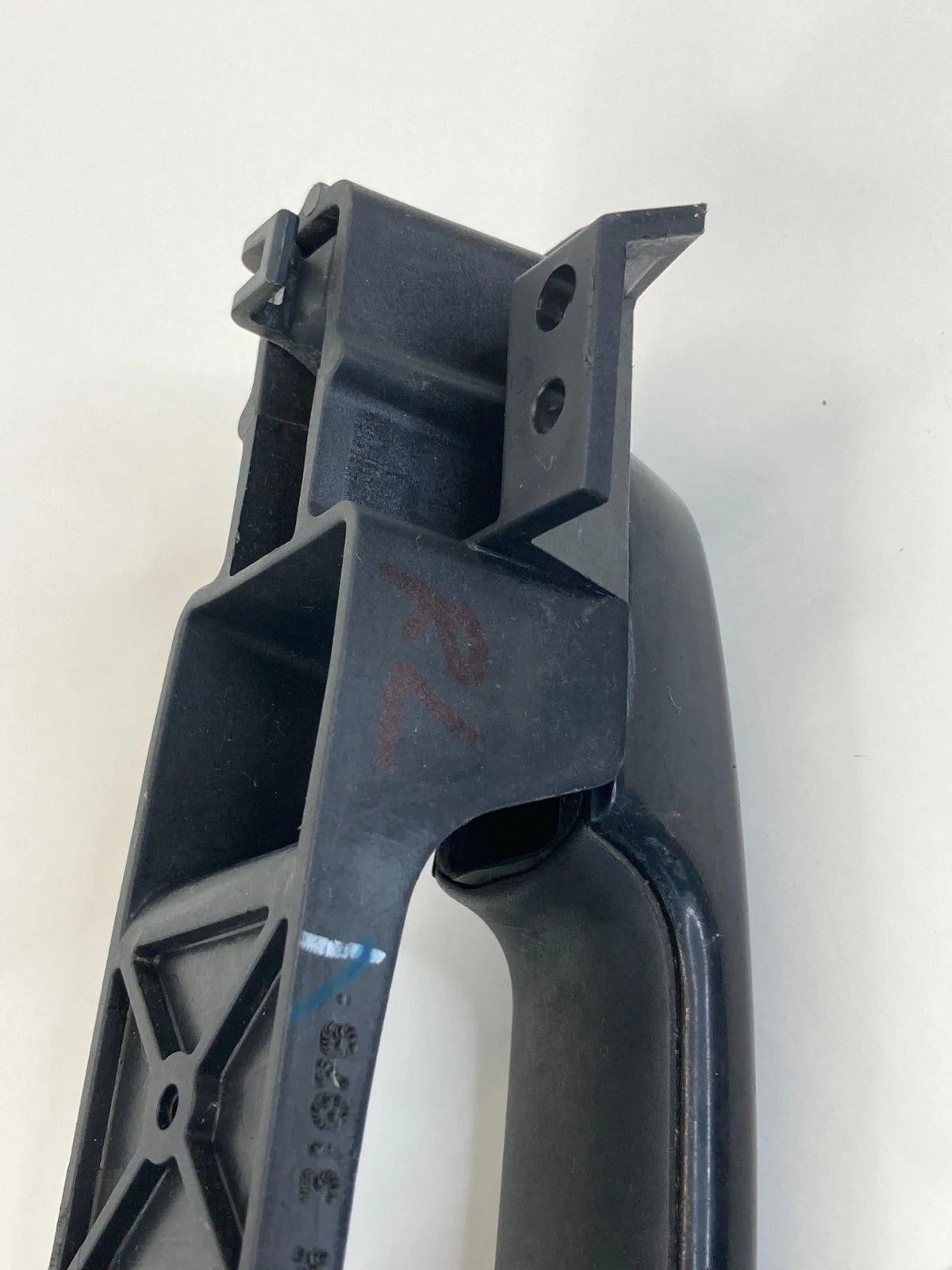 2013-2019 Ford Police Interceptor Sedan RR LH Side Exterior Door Handle Assembly