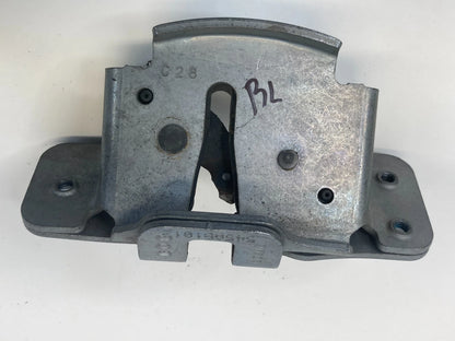 08-16 CHRYSLER TOWN & COUNTRY REAR LEFT SIDE SLIDING DOOR LOCK LATCH CATCH OEM