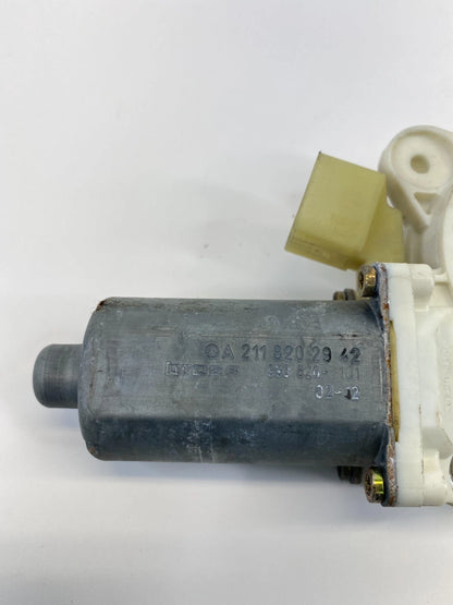 03-06 MERCEDES BENZ E500 FRONT LEFT SIDE DOOR POWER WINDOW MOTOR A2118202942 OEM