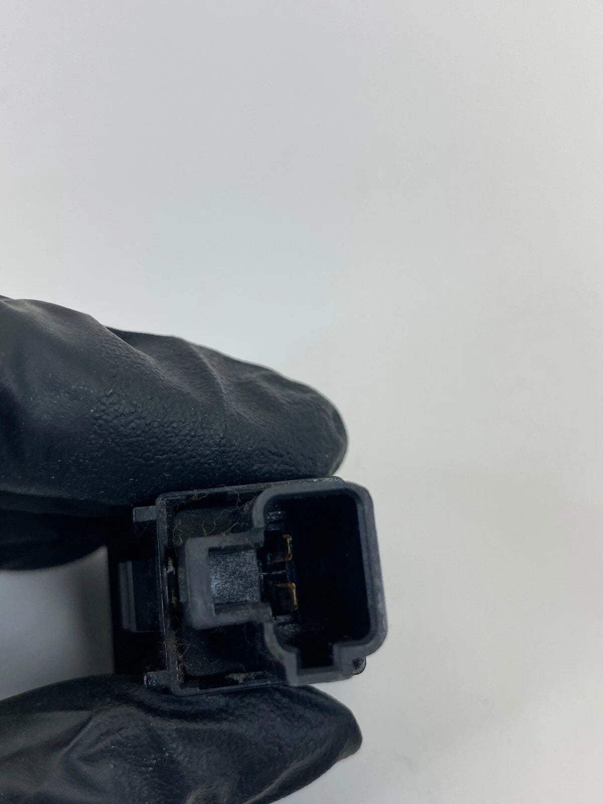 09-19 TOYOTA COROLLA 04-20 SIENNA SET TIRE PRESSURE RESET SWITCH BUTTON 15A644