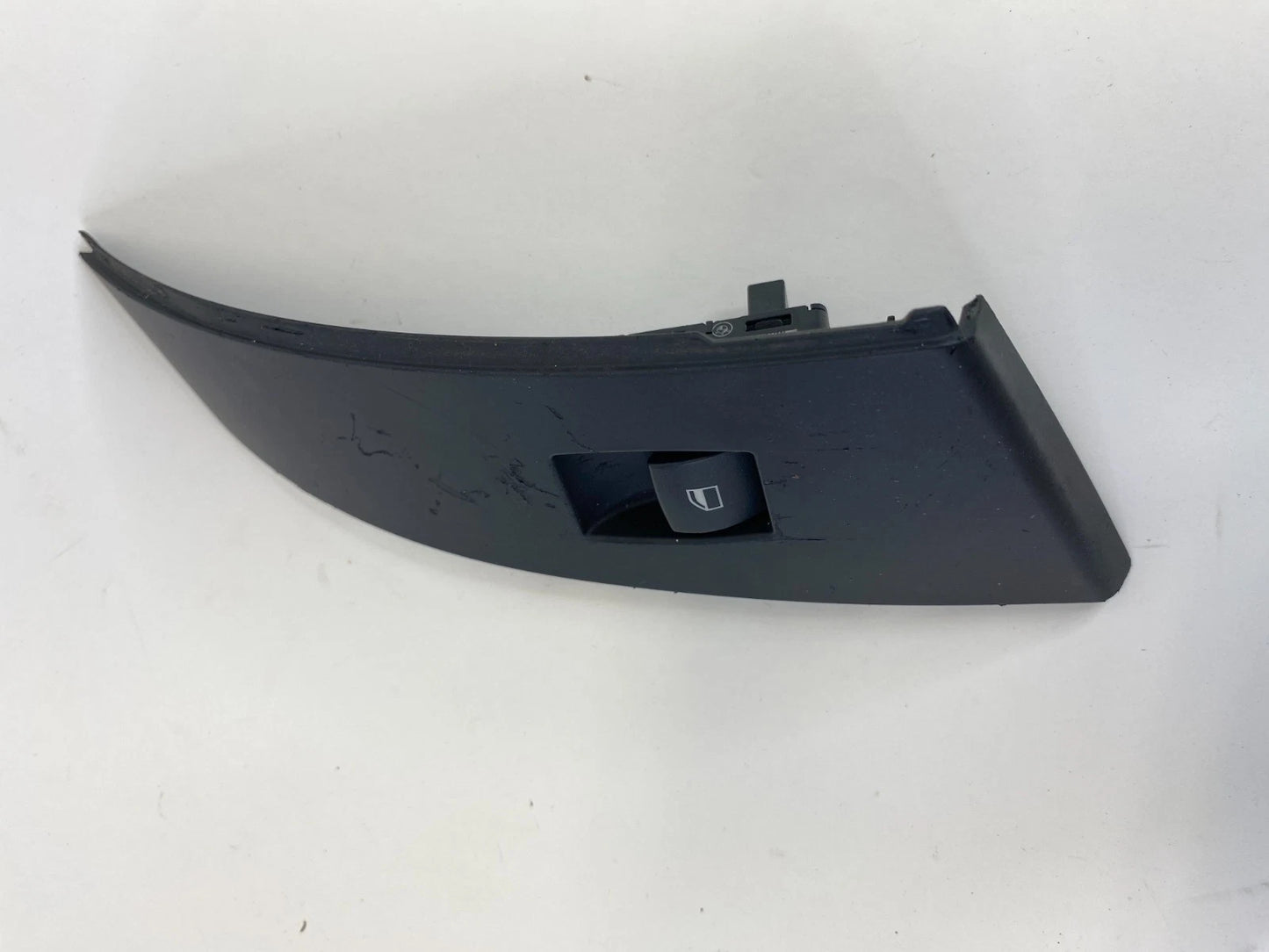 2006 2007 BMW 530XI REAR LEFT DOOR POWER WINDOW SWITCH W/ BEZEL COVER 6951966AI