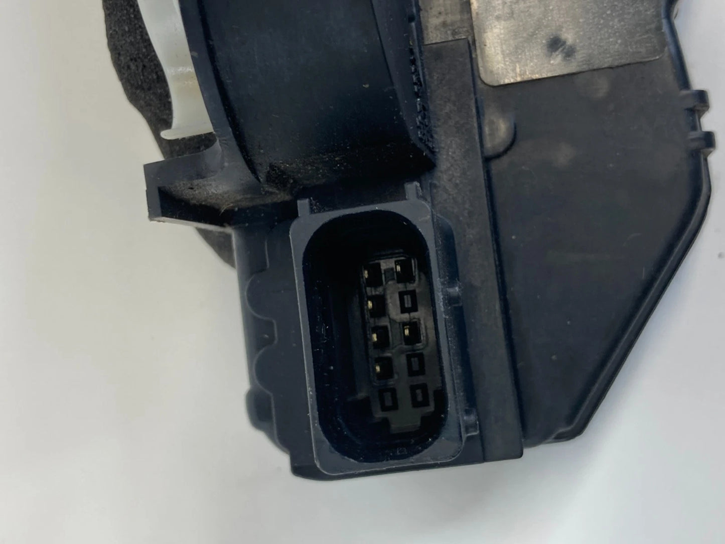 2011-2015 Chevrolet Cruze Front Right Door Lock Latch Actuator Release