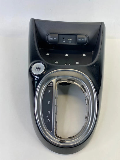 14-19 KIA SOUL CENTER CONSOLE A/T SHIFTER BEZEL TRIM W/ START BUTTON 84630-B2000