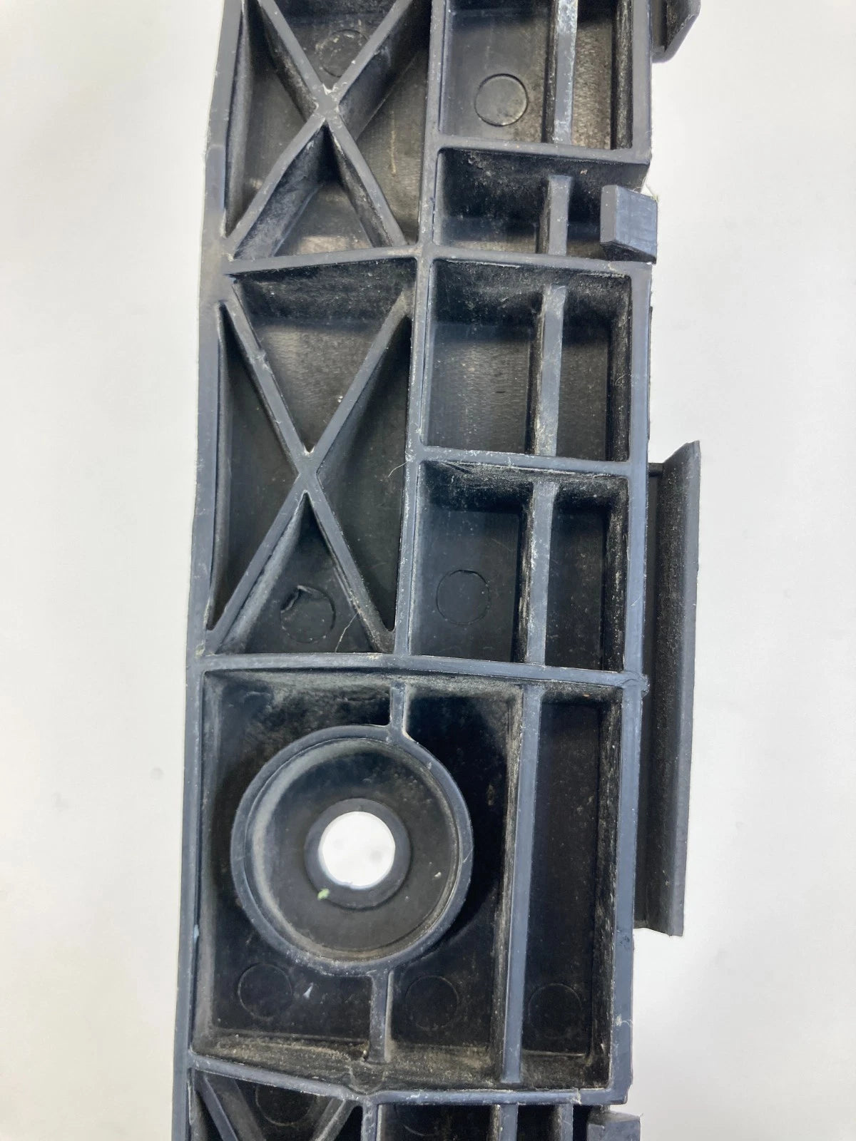 2007-2009 LEXUS RX350 REAR LEFT RIGHT SIDE BUMPER RETAINER SET 52575-0E010 OEM