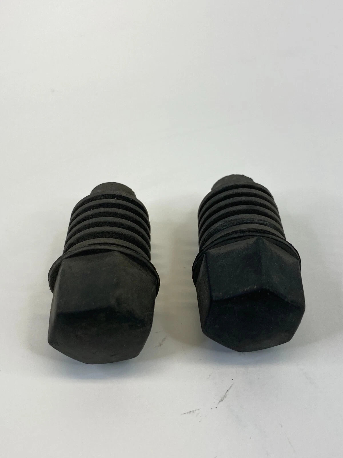 2006-2012 CHEVROLET MALIBU FRONT HOOD RUBBER STOPPER ADJUSTER CUSHION PAIR SET