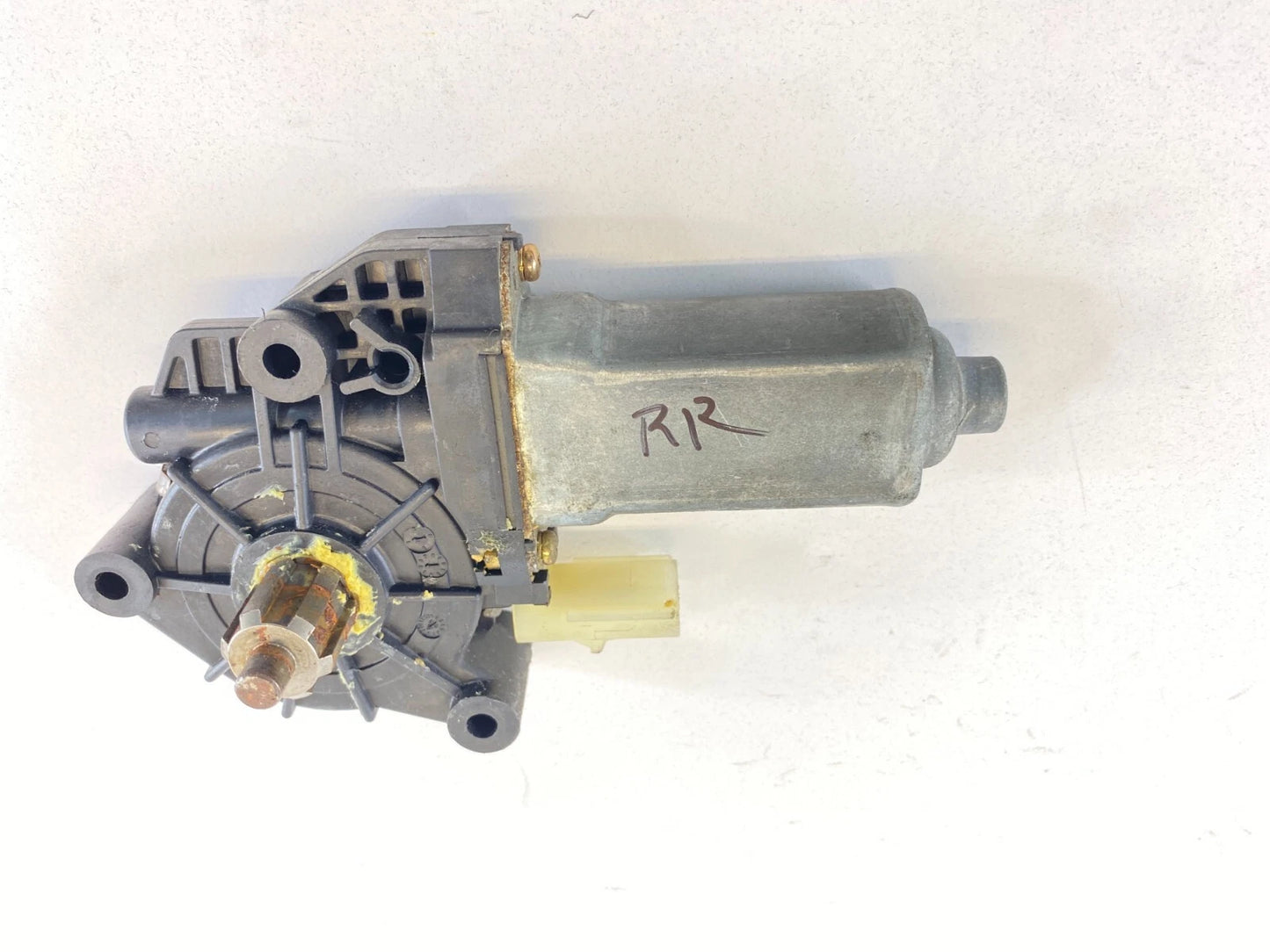 2001-2005 CHRYSLER PT CRUISER REAR RIGHT SIDE DOOR POWER WINDOW MOTOR 05067542AA