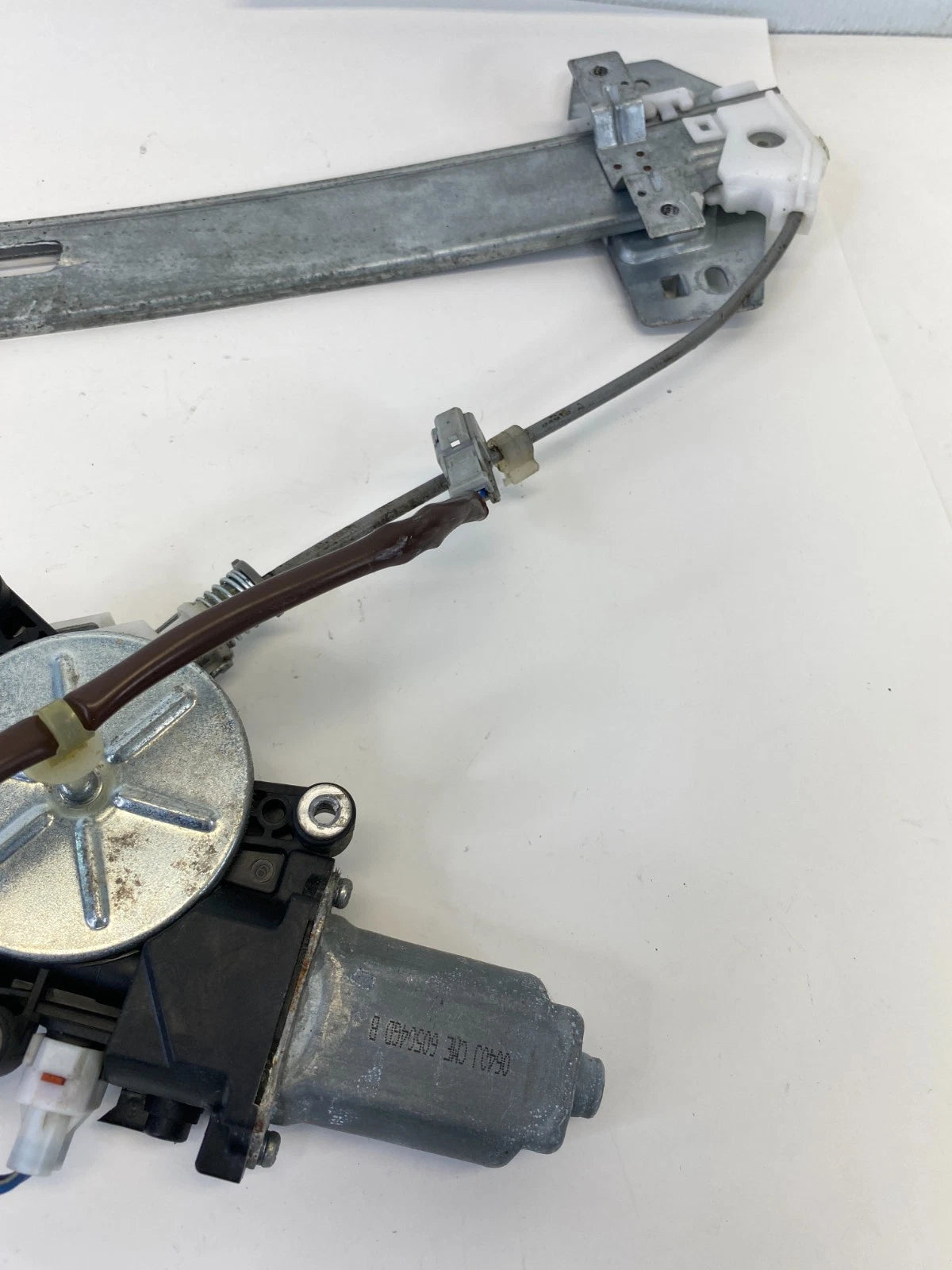 2003-2008 HONDA PILOT REAR LEFT SIDE DOOR POWER WINDOW MOTOR W / REGULATOR OEM