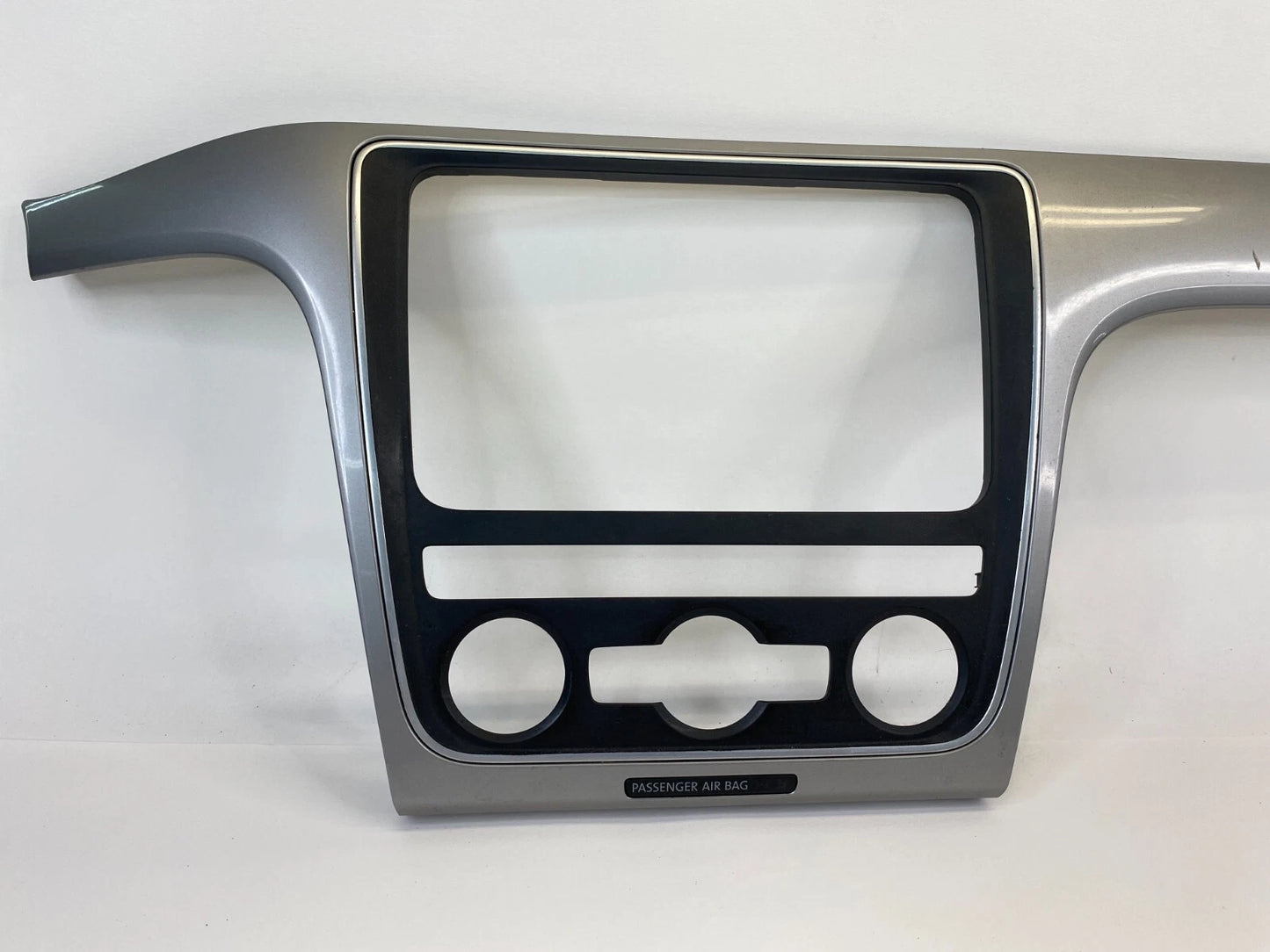 2014 2015 VOLKSWAGEN PASSAT DASH RADIO CLIMATE CONTROL BEZEL COVER 561857212D
