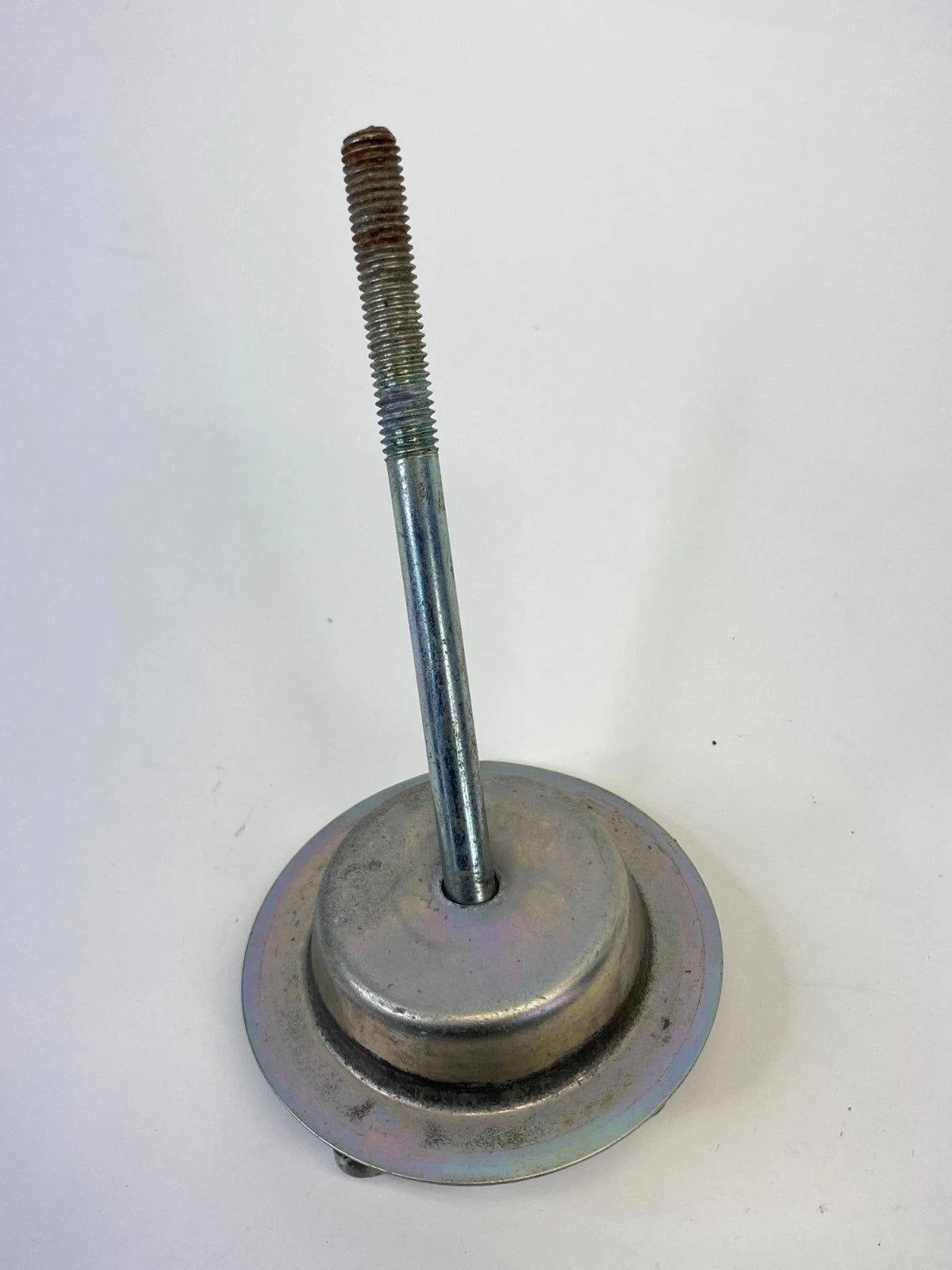 2003-2008 TOYOTA COROLLA SPARE TIRE WHEEL HOLD DOWN BOLT SCREW RETAINER