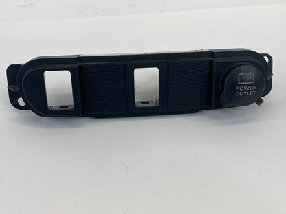 2001-2005 CHRYSLER PT CRUISER DASH SWITCH SURROUND TRIM BEZEL W/ POWER OUTLET