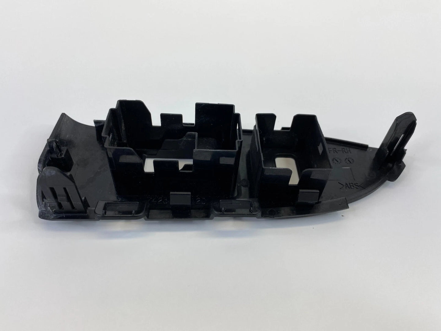 10-15 TOYOTA PRIUS FRONT RIGHT SIDE DOOR POWER WINDOW SWITCH BEZEL 74231-47120