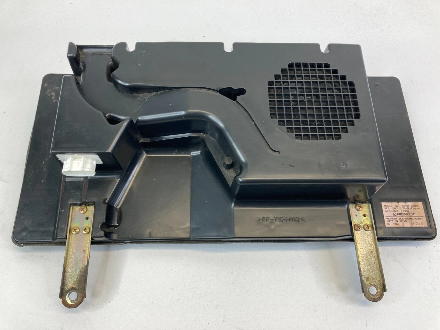 99-03 LEXUS RX300 SUV SPEAKER BOX SUBWOOFER SUB WOOFER ASSEMBLY 86150-48010 OEM