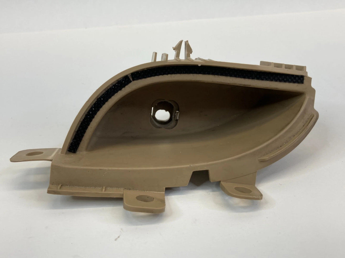 2011-2014 HYUNDAI SONATA REAR RIGHT SIDE DOOR INTERIOR PULL HANDLE 83740-3S000