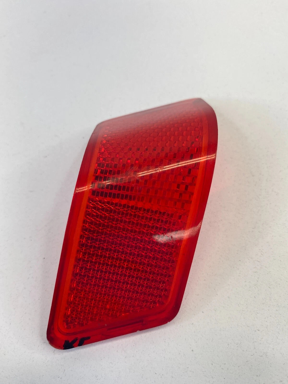 2004-2008 CHRYSLER PACIFICA REAR LEFT SIDE INTERIOR DOOR LIGHT LAMP REFLECTOR