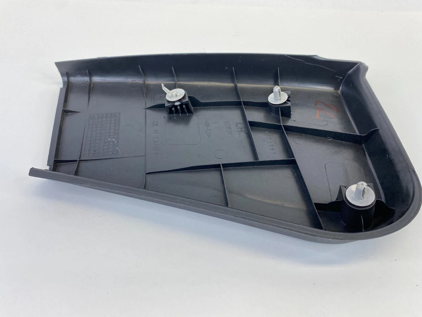 2012-2016 CHEVROLET SONIC REAR LEFT INSIDE DOOR HANDLE TRIM COVER 95205558 OEM