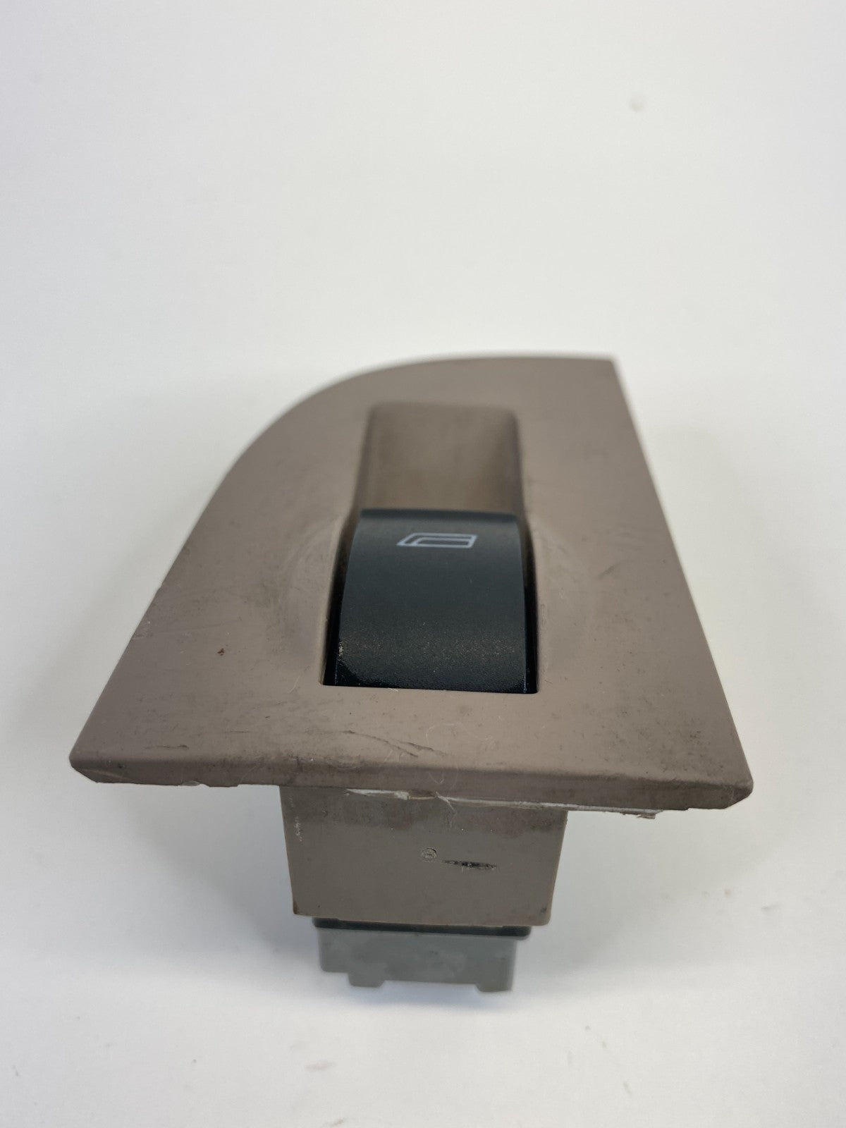 98-01 Audi A6 Quattro Rear Right Side Power Door Window Switch Trim 4B0959522