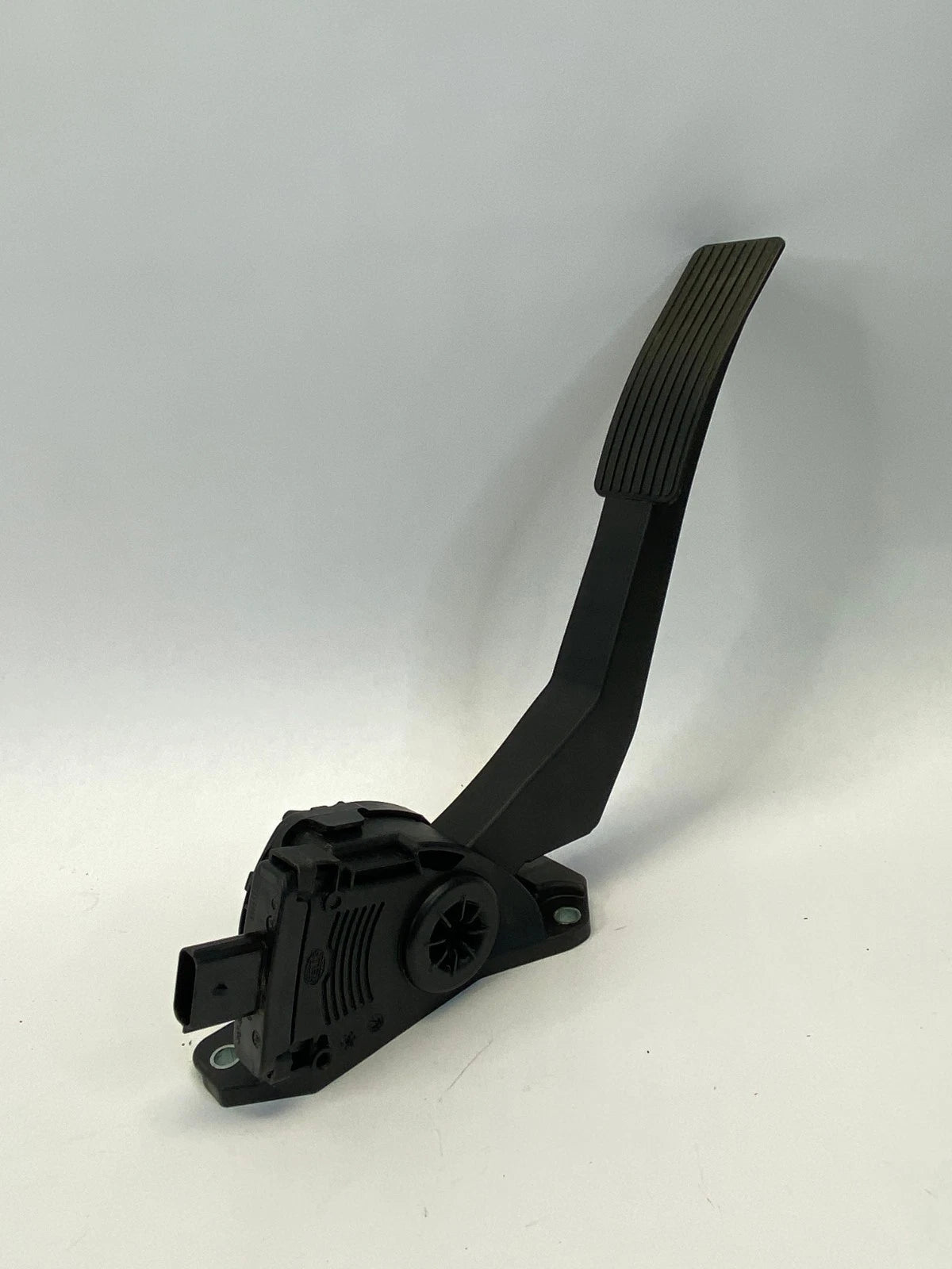 2009-2012 FORD ESCAPE ACCELERATOR PEDAL ASSEMBLY FRONT OEM FACTORY 9L8A-9F836-AB