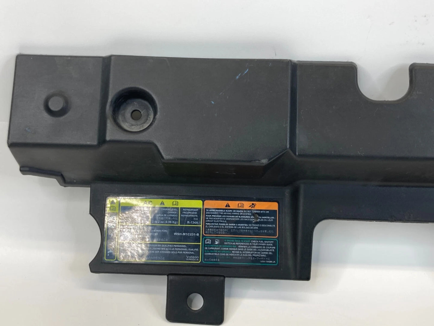 99-04 FORD MUSTANG 3.8L RADIATOR SUPPORT SIGHT SHIELD COVER TRIM 1R33-8C291-AA