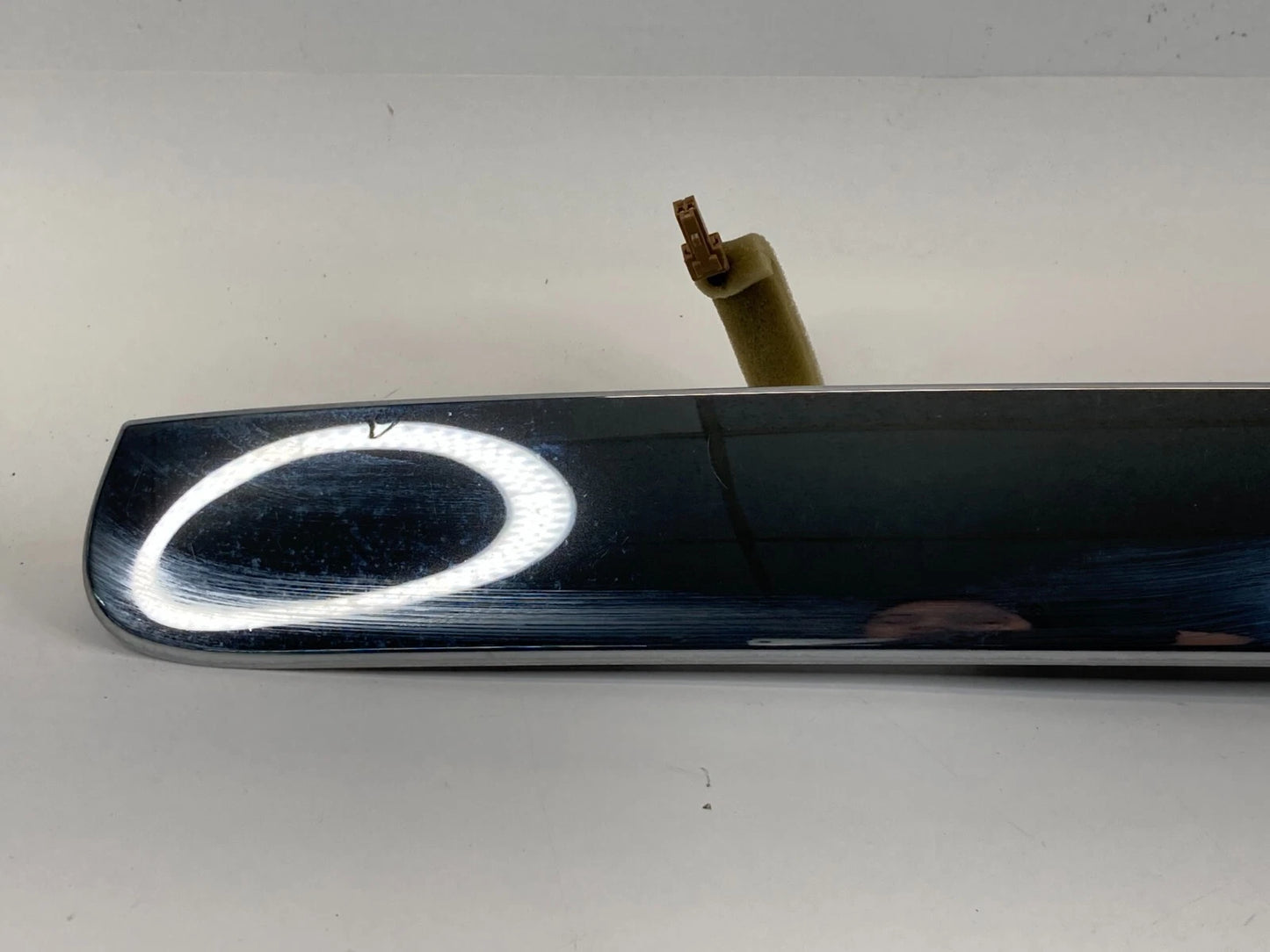 2014 2015 NISSAN ROGUE SELECT HATCH LIFTGATE TAILGATE LICENSE PLATE MOLDING OEM