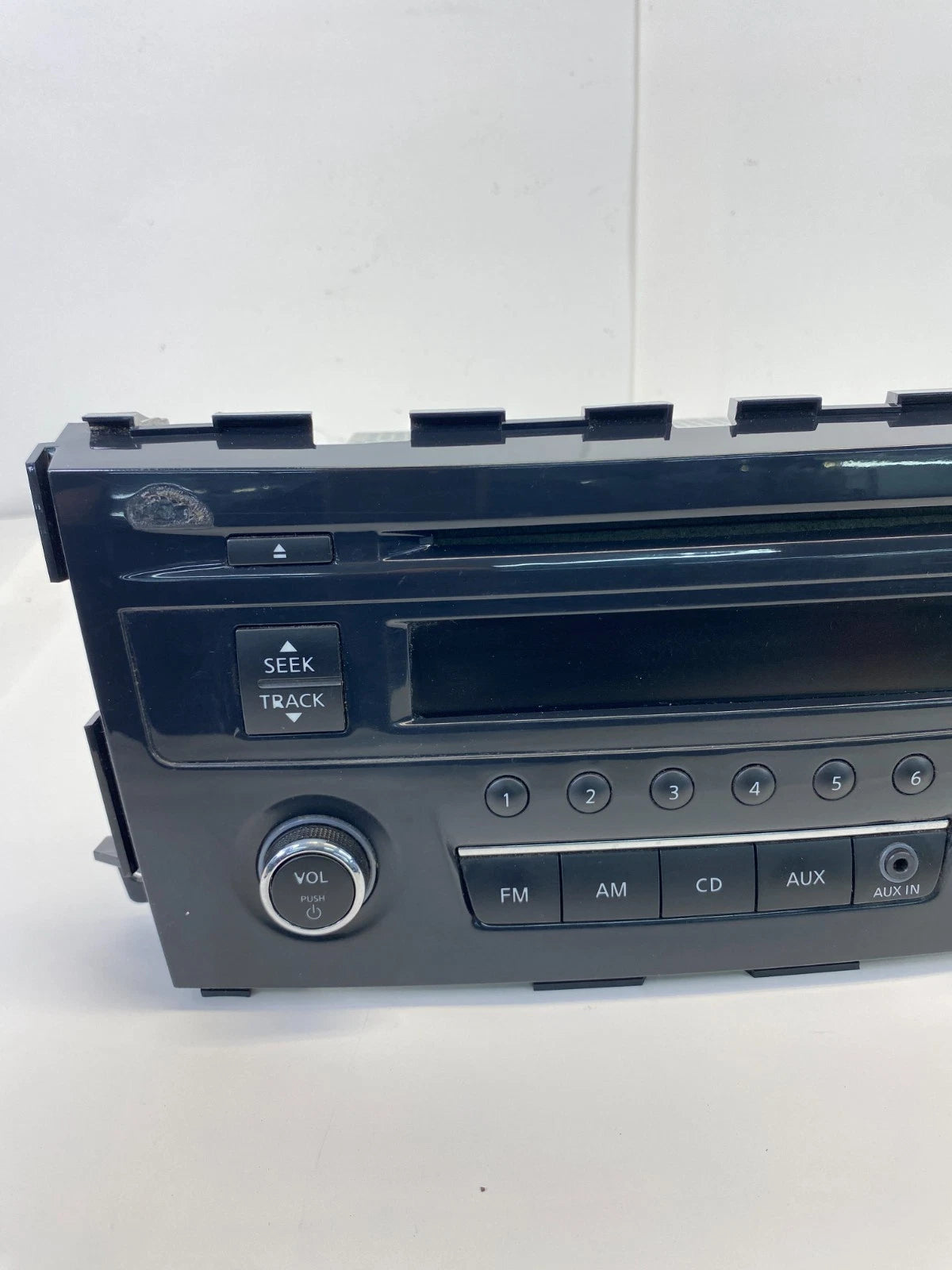 2013-2015 NISSAN ALTIMA SEDAN RADIO CD PLAYER AM FM AUX OEM FACTORY 276104201