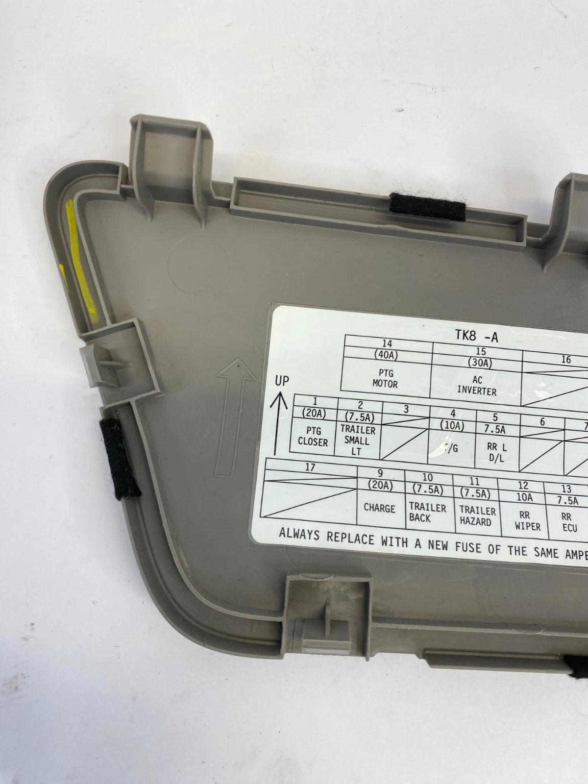 2011-2017 HONDA ODYSSEY FRONT RIGHT DOOR PULL HANDLE COVER CAP TRIM OEM