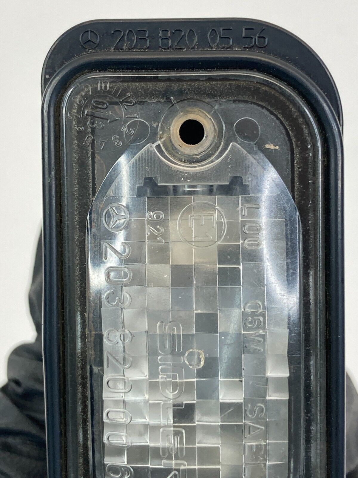 2001-2005 Mercedes-Benz C320 Rear Trunk License Plate Light Lamp 2038200556 OEM