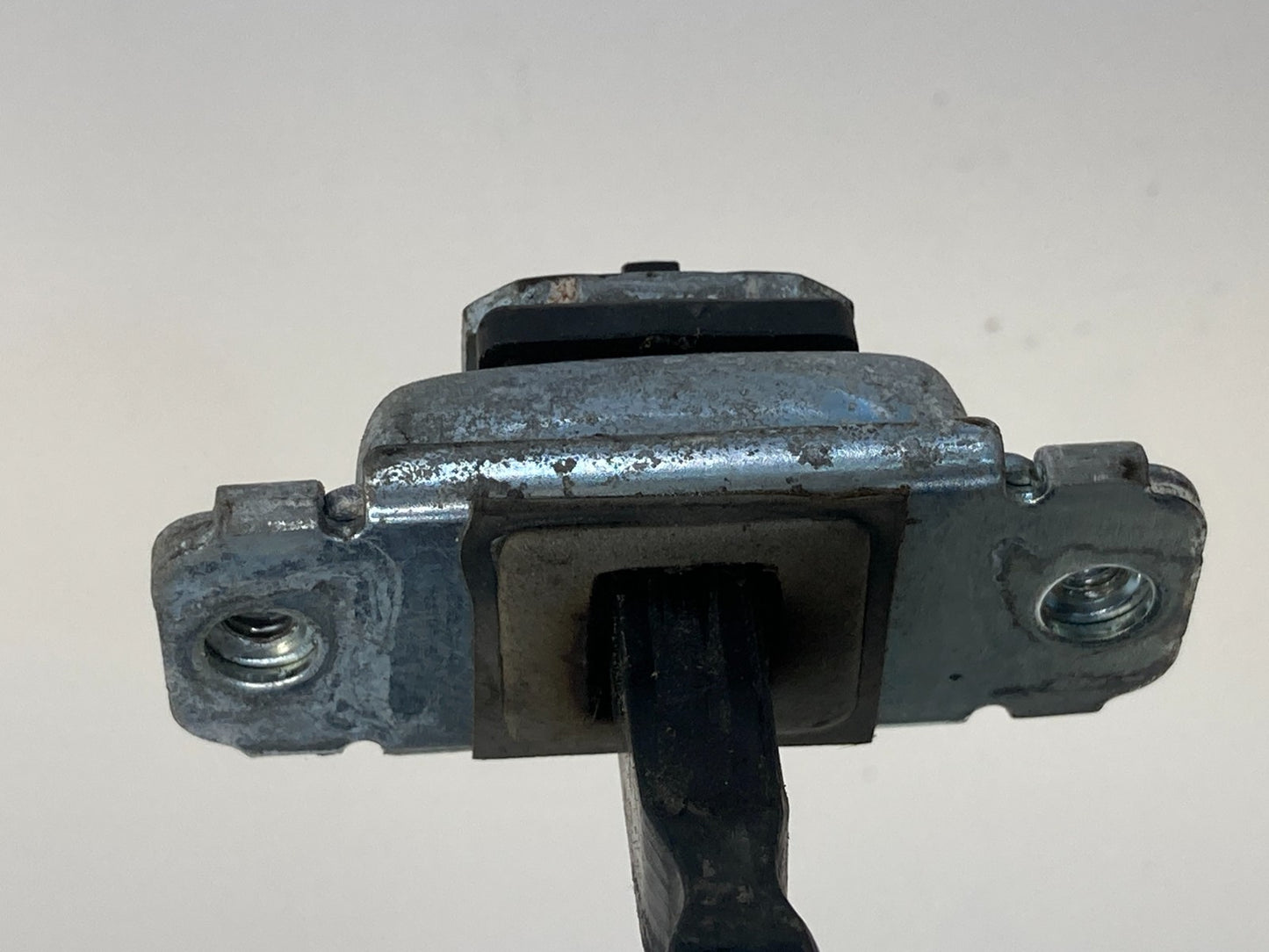 2006-2010 Hyundai Sonata Rear Right Door Check Stopper Check Strap Hinge OEM